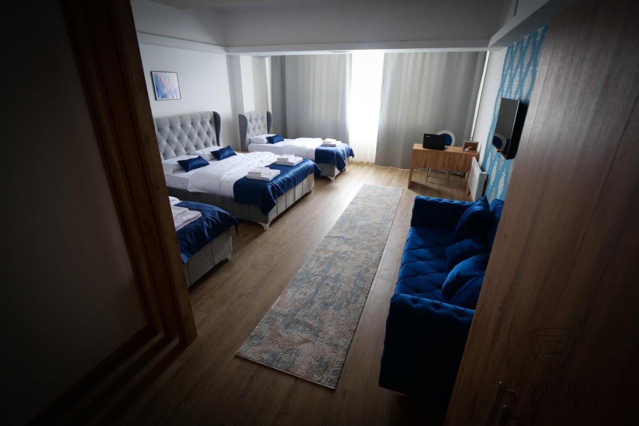 Motel Kvele ノヴィ・パザル エクステリア 写真