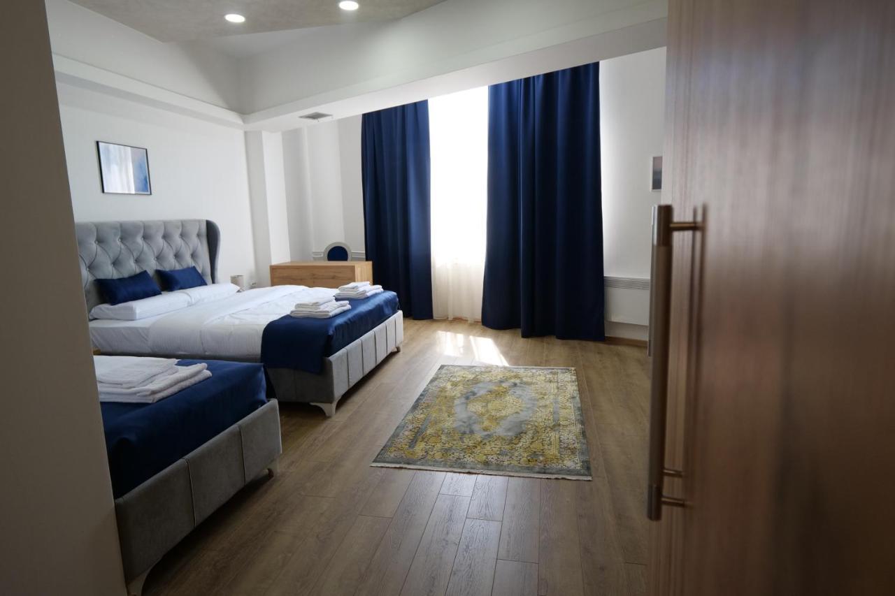 Motel Kvele ノヴィ・パザル エクステリア 写真