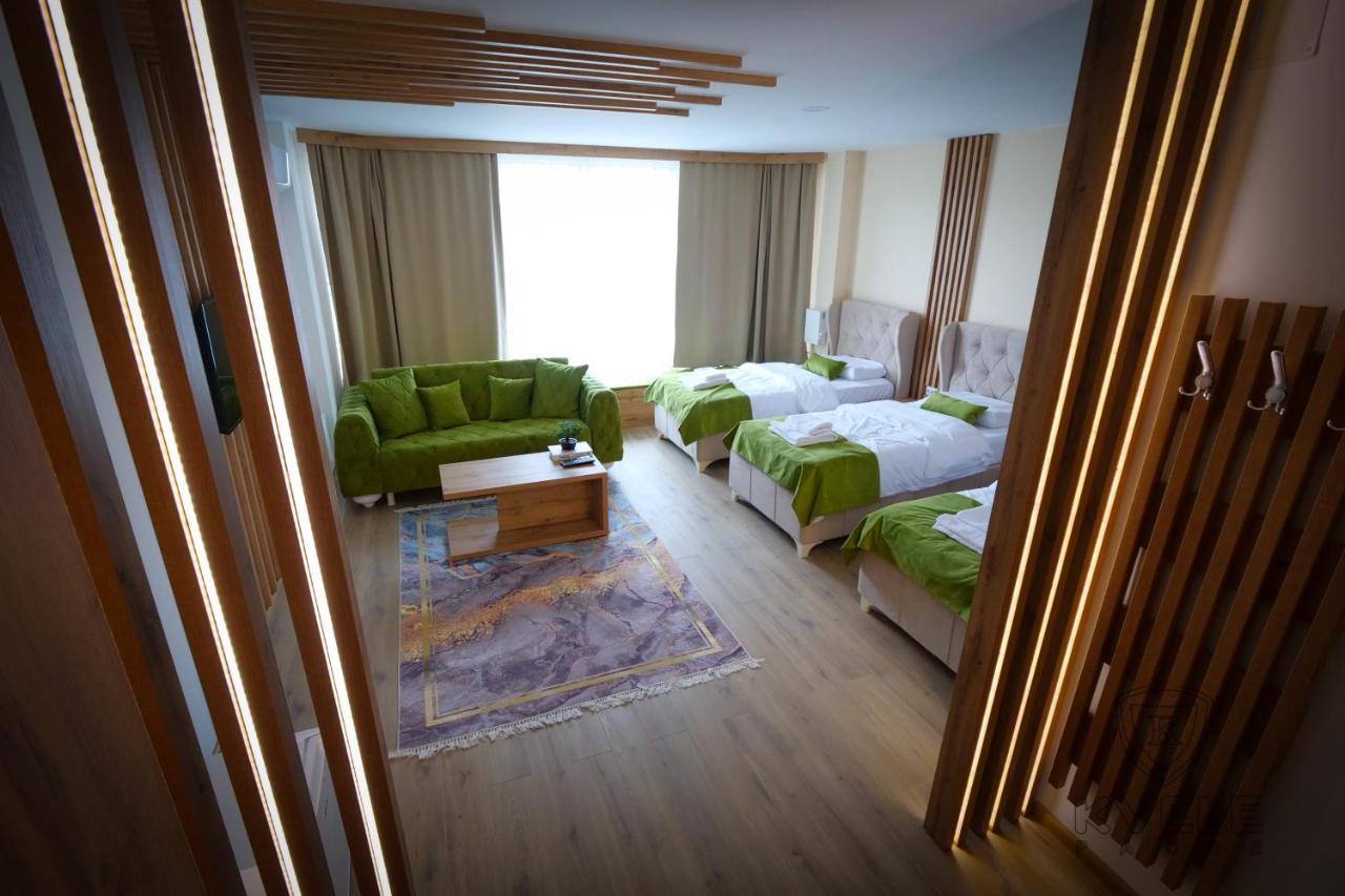 Motel Kvele ノヴィ・パザル エクステリア 写真